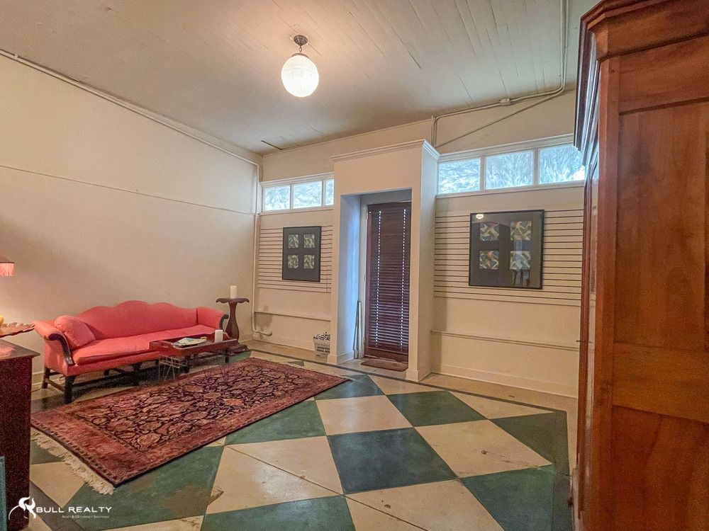 Live-Work Opportunity in Heart of West Midtown | ± 5,200 SF | Showroom/ Industrial/ Loft-Office: 903 & 905 Marietta St NW, Atlanta, GA 30318